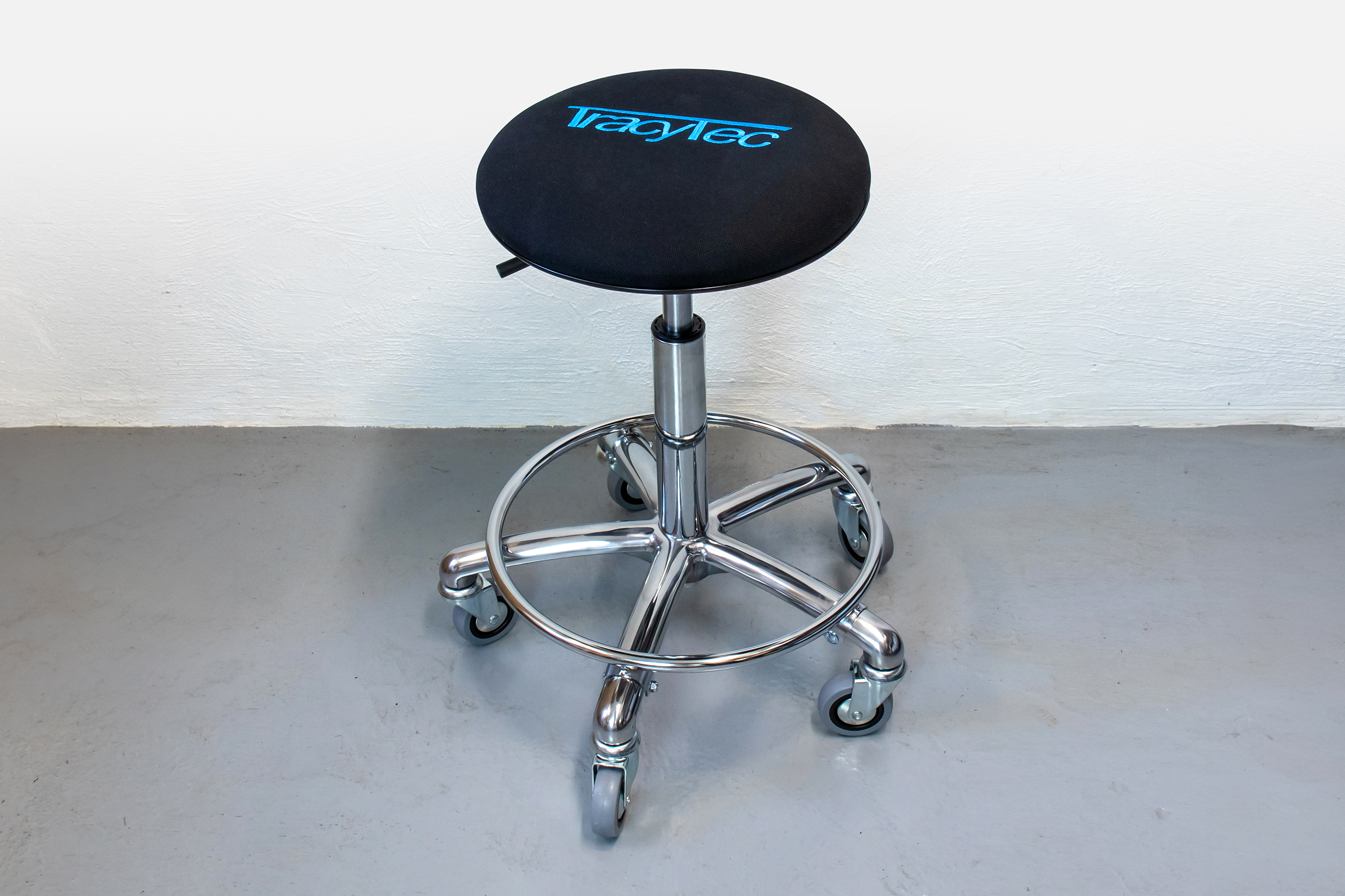  Stool